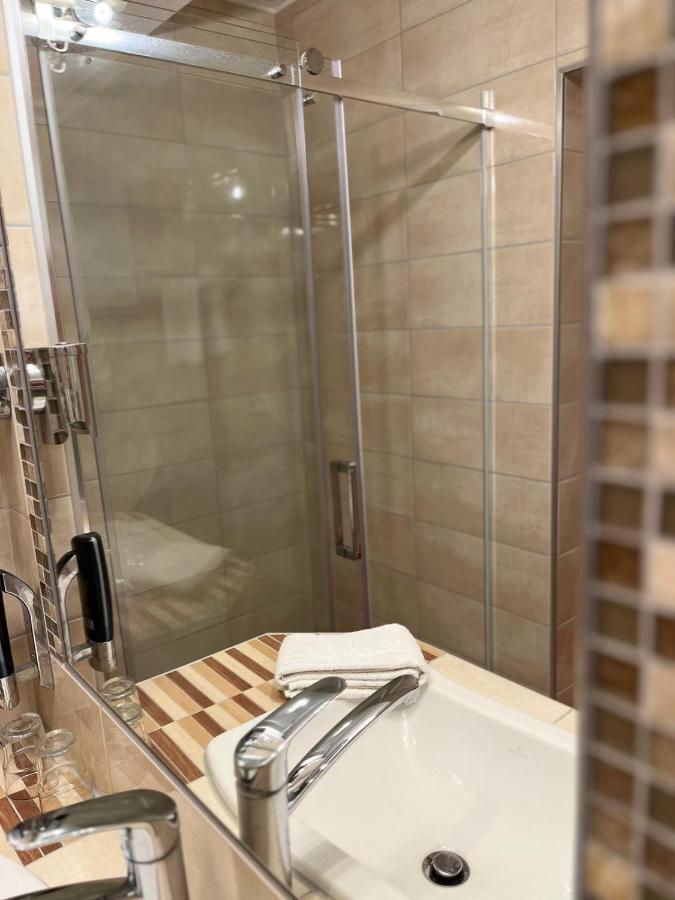 Hotel Stadtvilla Laux メルツィッヒ エクステリア 写真