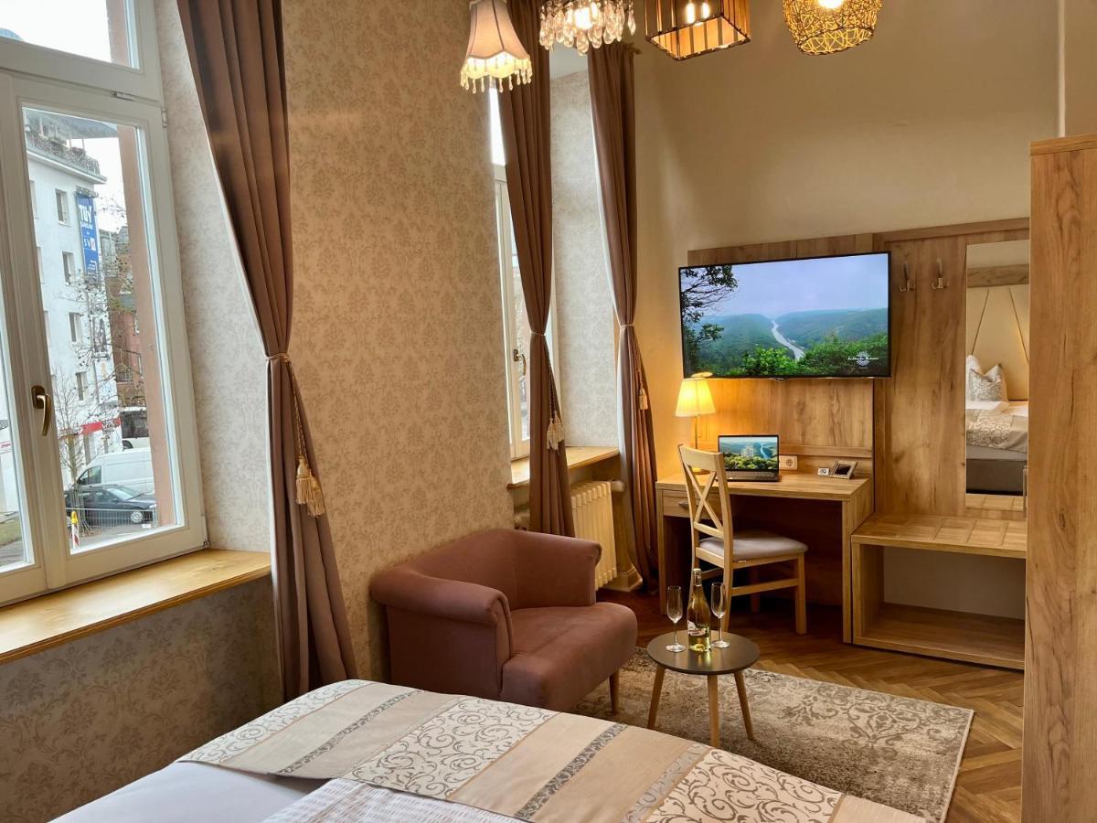 Hotel Stadtvilla Laux メルツィッヒ エクステリア 写真