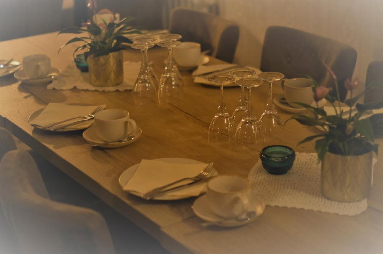 Hotel Stadtvilla Laux メルツィッヒ エクステリア 写真